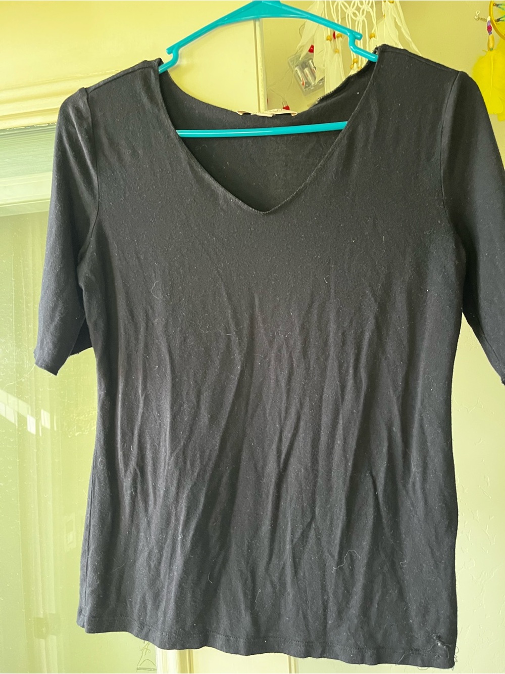 Philosophy Black V-Neck Short Sleeve Top